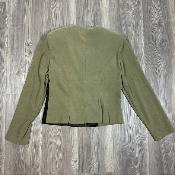 DK Summers Two-Tone Green Checkered Cropped Blazer Size 6 - Picture 3 of 5